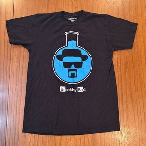 Breaking Bad 2013 Heisenberg Flask Graphic T Shirt Black Medium Retro TV